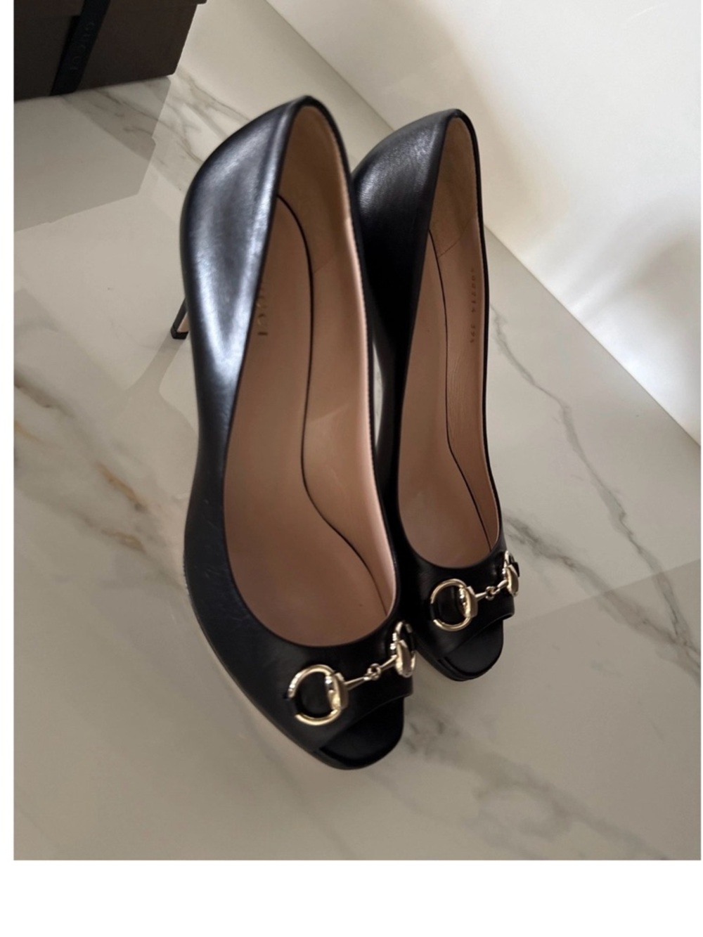 Gucci Black Leather Horsebit Flats with Nude Insolen - Picture 2 of 9